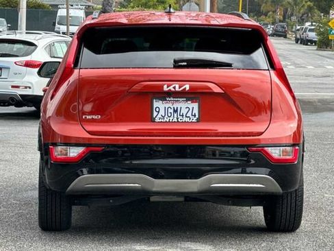 Used 2023 Kia Niro Wind FWD image 5