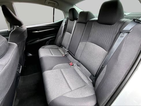 Used 2025 Toyota Camry LE FWD image 20