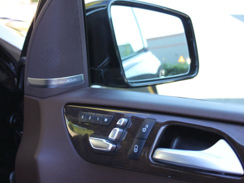 Used 2019 Mercedes-Benz GLS 450 4MATIC SUV image 11