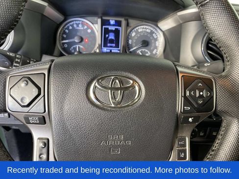 Used 2022 Toyota Tacoma Limited AWD/4WD image 15