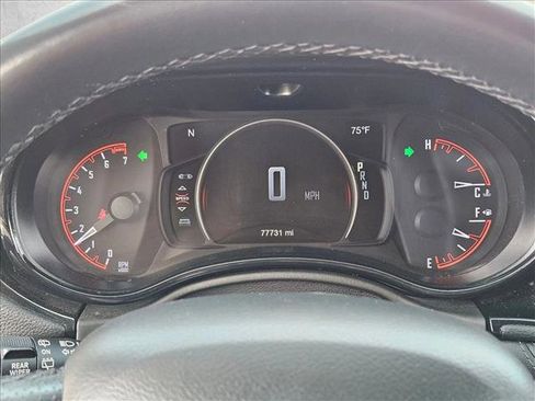 Used 2022 Dodge Durango SXT image 10