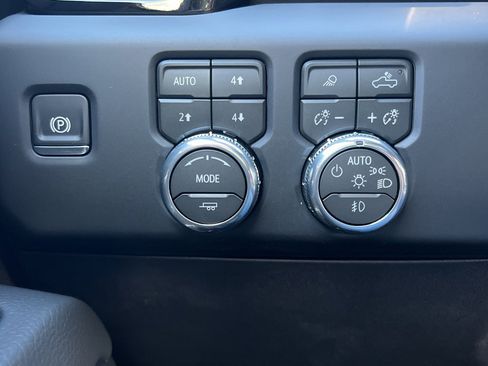 New 2026 GMC Sierra 1500 Denali w/ Denali Reserve Package image 35