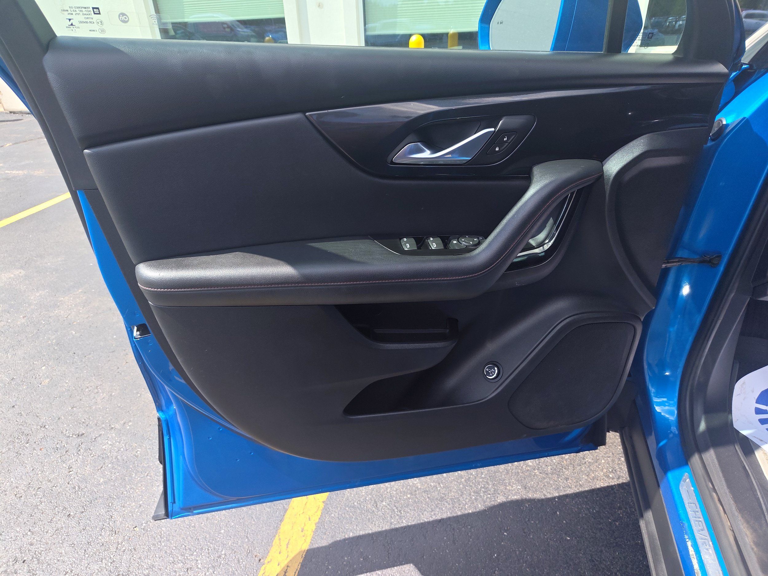 Used 2020 Chevrolet Blazer RS w/ LPO, Floor Liner Package FWD image 7