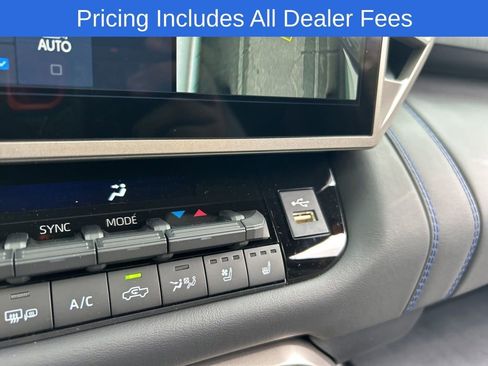 New 2026 Toyota Tundra Platinum AWD/4WD image 8