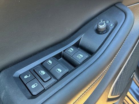 New 2024 Jeep Grand Cherokee Limited 4xe w/ Luxury Tech Group II image 20