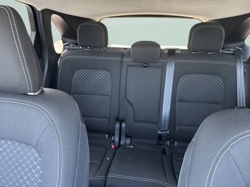 Used 2025 Ford Escape Active AWD/4WD image 22