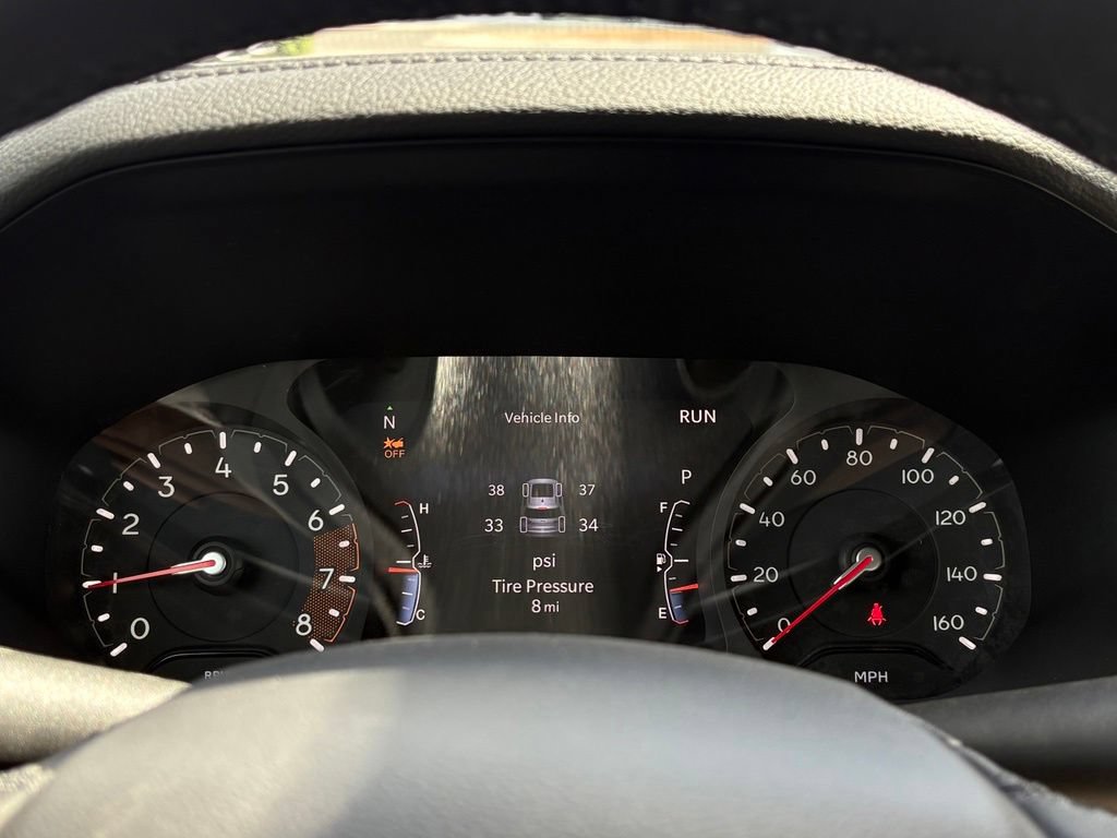 New 2026 Jeep Compass Latitude AWD/4WD image 31