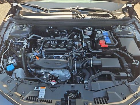 Certified 2025 Honda Accord LX image 17