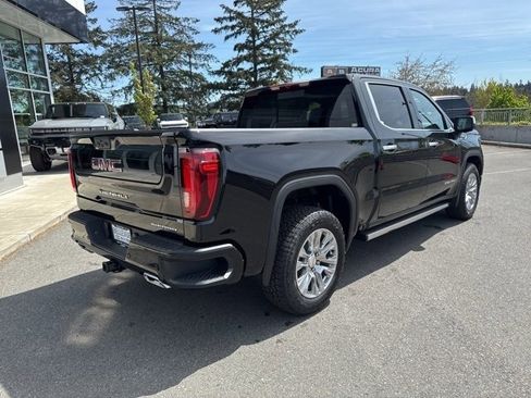 New 2025 GMC Sierra 1500 Denali w/ Denali Carbonpro Edition image 3