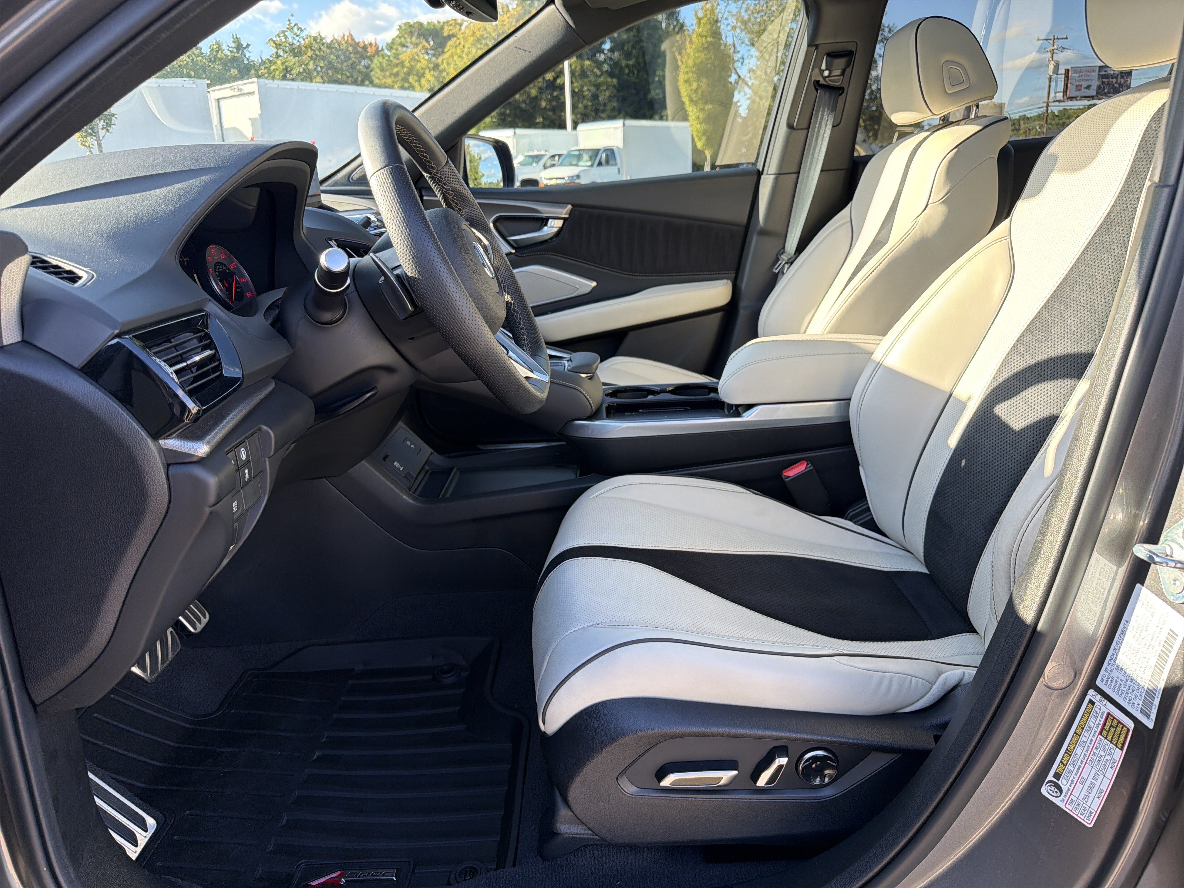 Certified 2026 Acura RDX w/ Advance Package AWD/4WD image 23