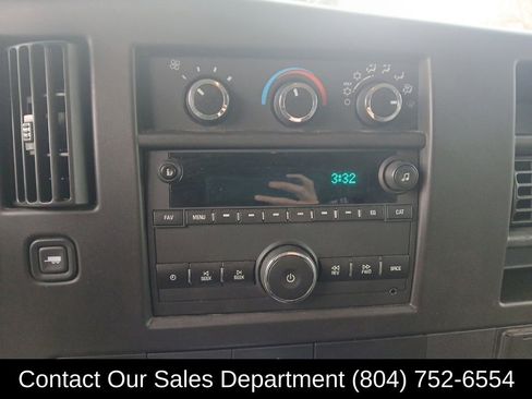 Used 2019 GMC Savana 2500 LS image 13