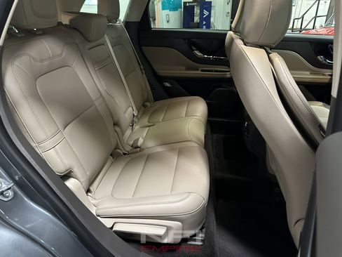 Used 2022 Lincoln Corsair AWD w/ Equipment Group 101A image 45