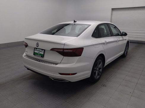 Used 2020 Volkswagen Jetta R-Line w/ R-Line Cold Weather Package FWD image 9