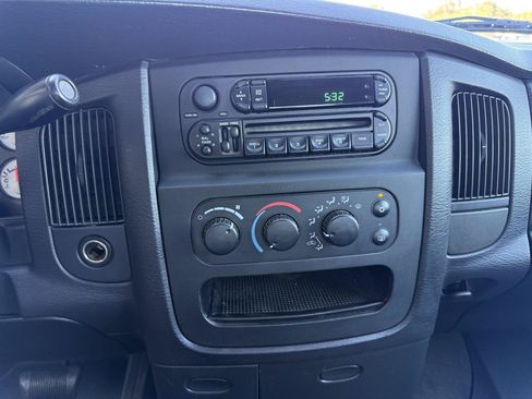 Used 2003 Dodge Ram 2500 Truck SLT AWD/4WD image 21