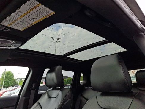 Certified 2024 Jeep Compass Limited w/ High Altitude Package AWD/4WD image 18