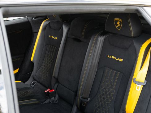 Used 2024 Lamborghini Urus Performante image 72