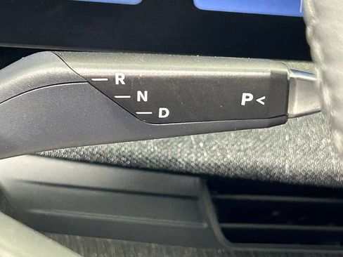 Used 2024 Lucid Air Touring AWD/4WD image 30