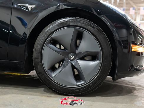 Used 2019 Tesla Model 3 Long Range image 10