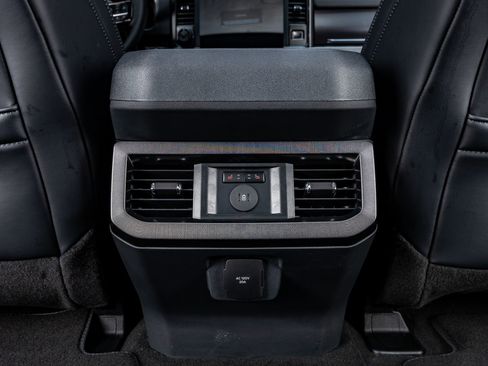 Used 2026 Ford F250 Platinum image 33