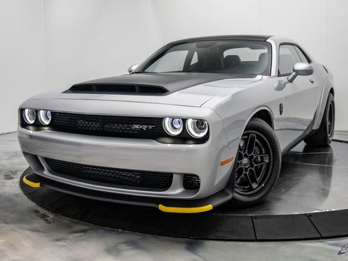 Used 2023 Dodge Challenger SRT Hellcat Redeye RWD image 5