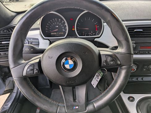 Used 2006 BMW M Roadster image 14