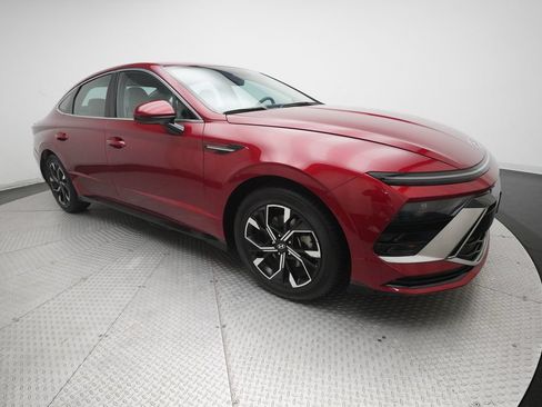 Used 2024 Hyundai Sonata SEL FWD image 35