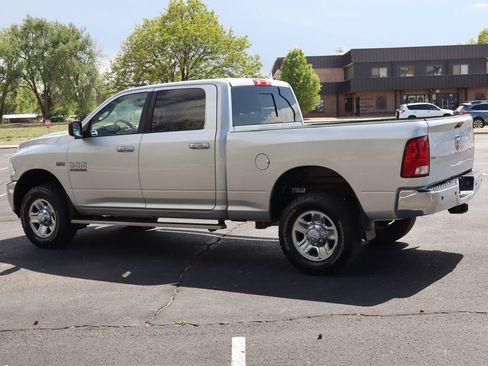 Used 2017 RAM 2500 SLT AWD/4WD image 8