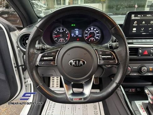 Used 2020 Kia Forte GT-Line image 28