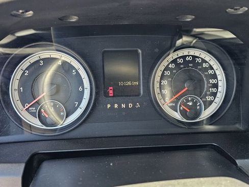 Used 2013 RAM 1500 Express RWD image 11