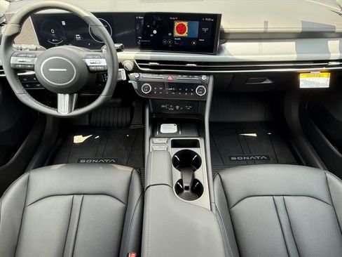 New 2026 Hyundai Sonata Limited FWD image 14