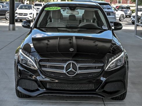 Used 2018 Mercedes-Benz C 300 4MATIC Sedan image 2