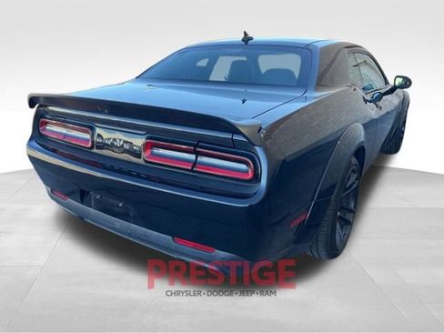 Used 2021 Dodge Challenger SRT Hellcat image 9