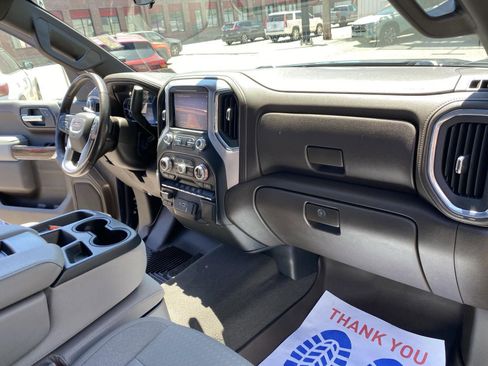 Used 2021 GMC Sierra 1500 SLE w/ X31 Off-Road Package AWD/4WD image 32