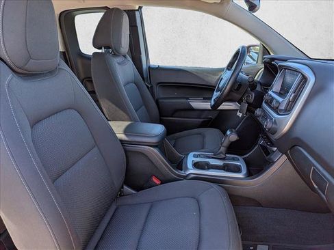 Used 2021 Chevrolet Colorado LT w/ LT Convenience Package image 19