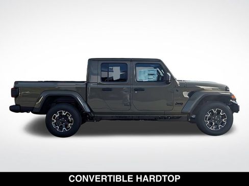 New 2026 Jeep Gladiator Mojave AWD/4WD image 8