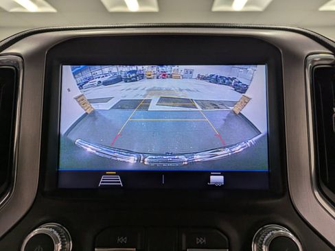 Used 2022 GMC Sierra 1500 Elevation image 12