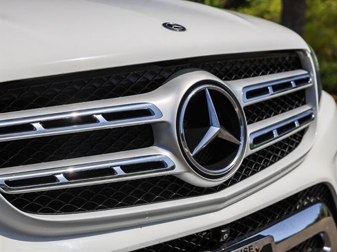 Used 2018 Mercedes-Benz GLS 450 4MATIC image 10