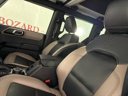Used 2024 Ford Bronco Wildtrak AWD/4WD image 11