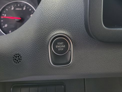 New 2025 Mercedes-Benz Sprinter 2500 image 22