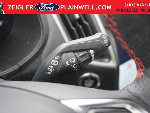 Used 2024 Ford Edge ST-Line image 22