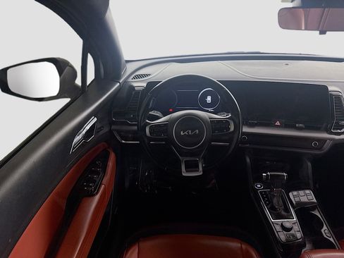 Used 2023 Kia Sportage SX image 17