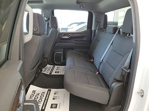 Used 2023 Chevrolet Silverado 1500 LT image 10