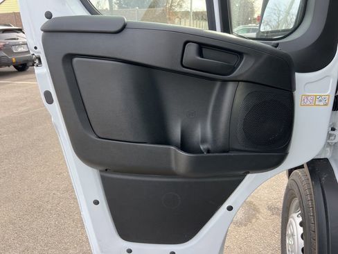 New 2026 RAM ProMaster 2500 w/ Convenience Group FWD image 10