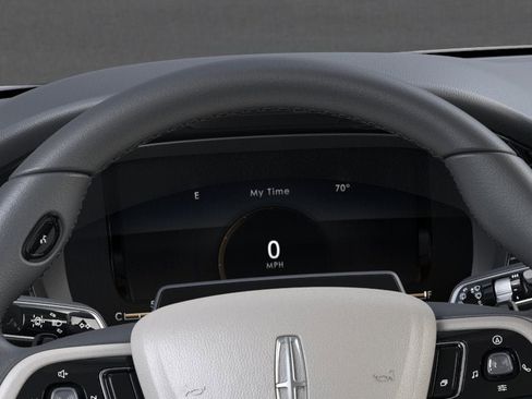 New 2026 Lincoln Corsair Reserve w/ Jet Appearance Package FWD image 13