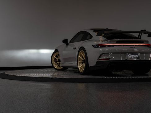 Used 2022 Porsche 911 GT3 image 37