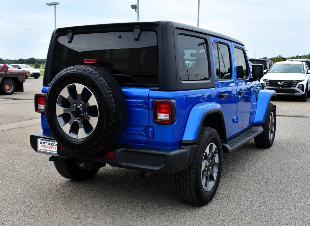 Used 2023 Jeep Wrangler Unlimited Sahara w/ Cold Weather Group AWD/4WD image 3
