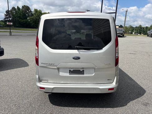 Used 2022 Ford Transit Connect XLT FWD image 7