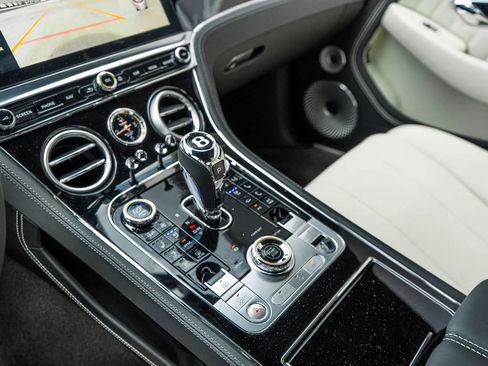 Used 2024 Bentley Continental GT V8 image 38