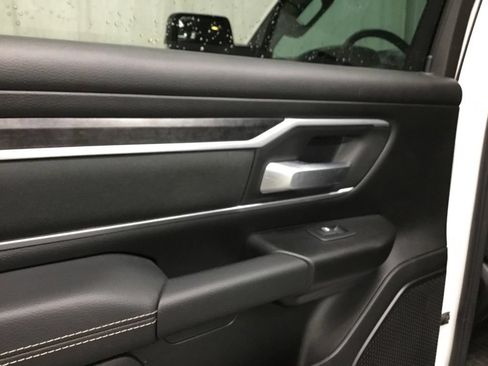 Used 2023 RAM 1500 Big Horn AWD/4WD image 13