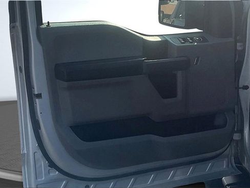 Certified 2019 Ford F150 XL w/ Equipment Group 101A Mid image 23